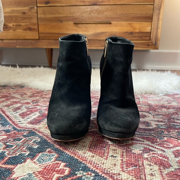 Michael Kors black suede ankle boot with gold details. Size 7. 3.5 inch heel. - Picture 2 of 4